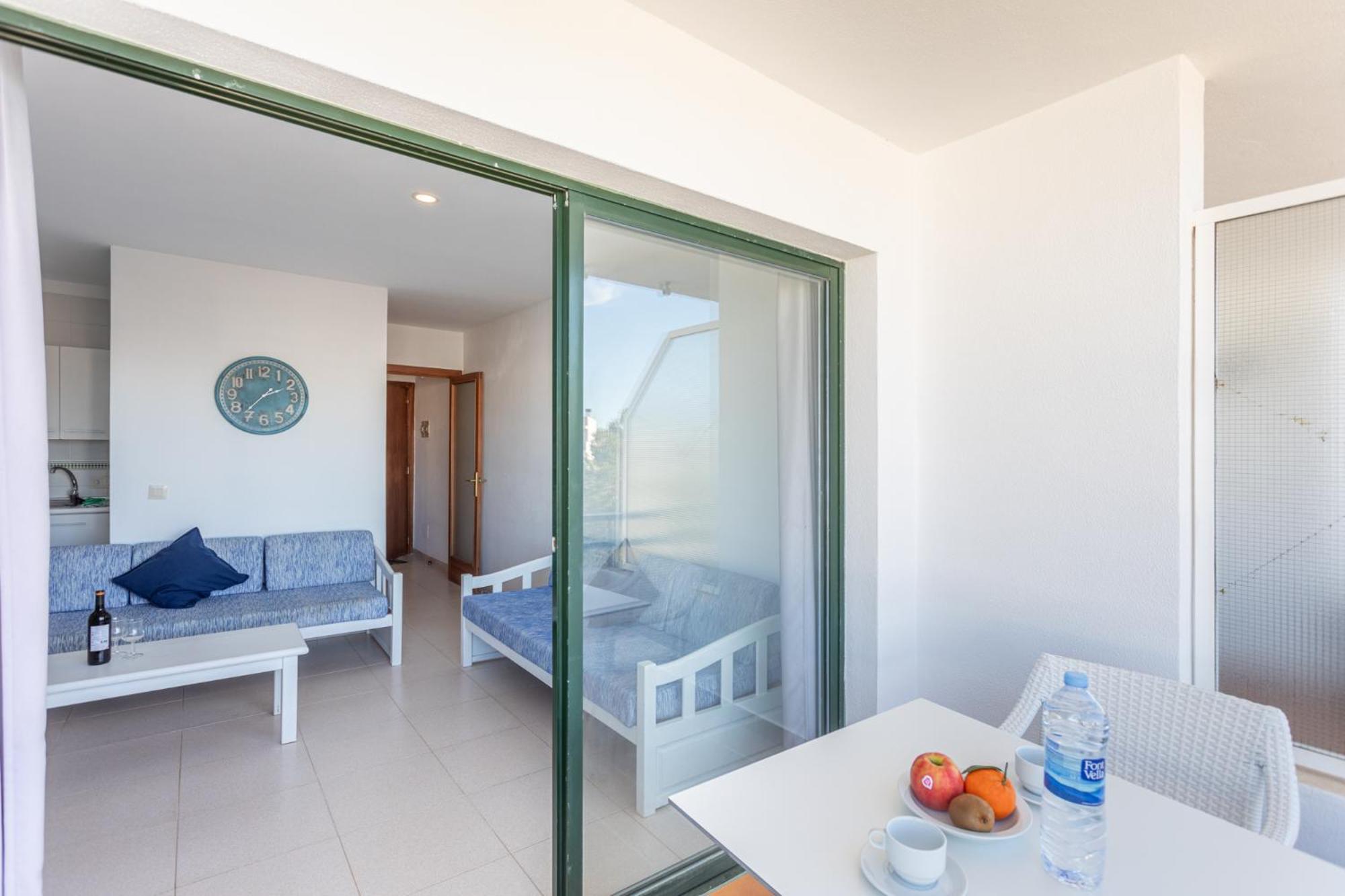 Es Dolc Apartments By Youroom كولونيا سانت خورذي المظهر الخارجي الصورة